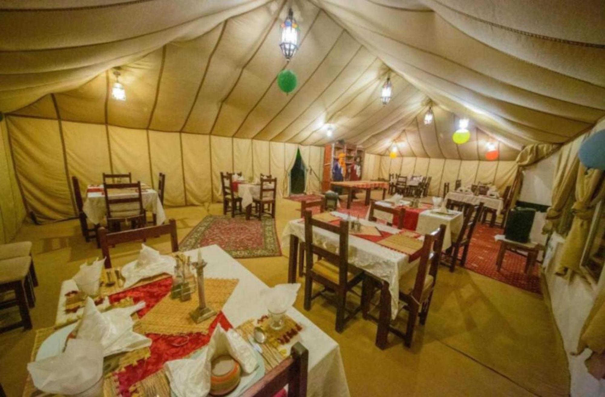 Layali Luxury Desert Camp Мерцуга Екстериор снимка