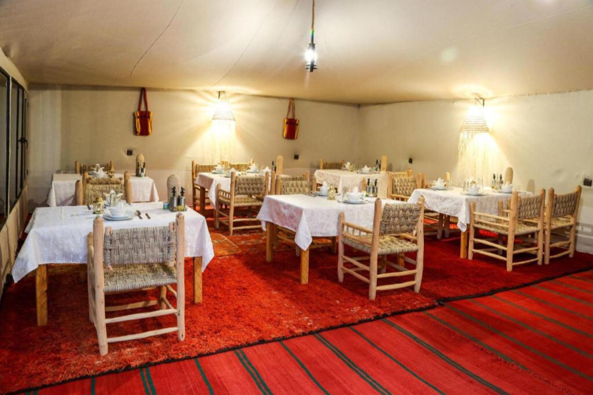 Layali Luxury Desert Camp Мерцуга Екстериор снимка