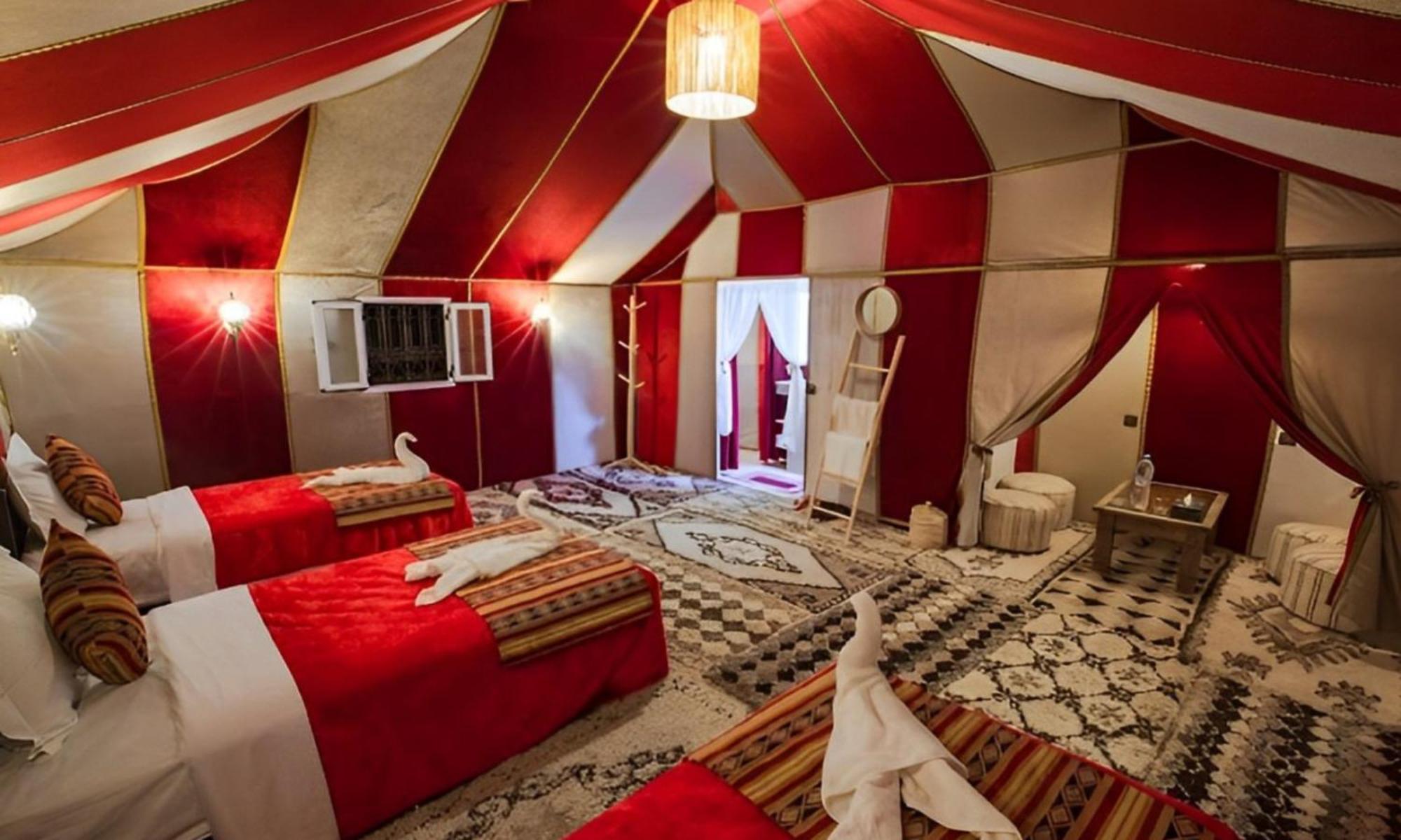 Layali Luxury Desert Camp Мерцуга Екстериор снимка